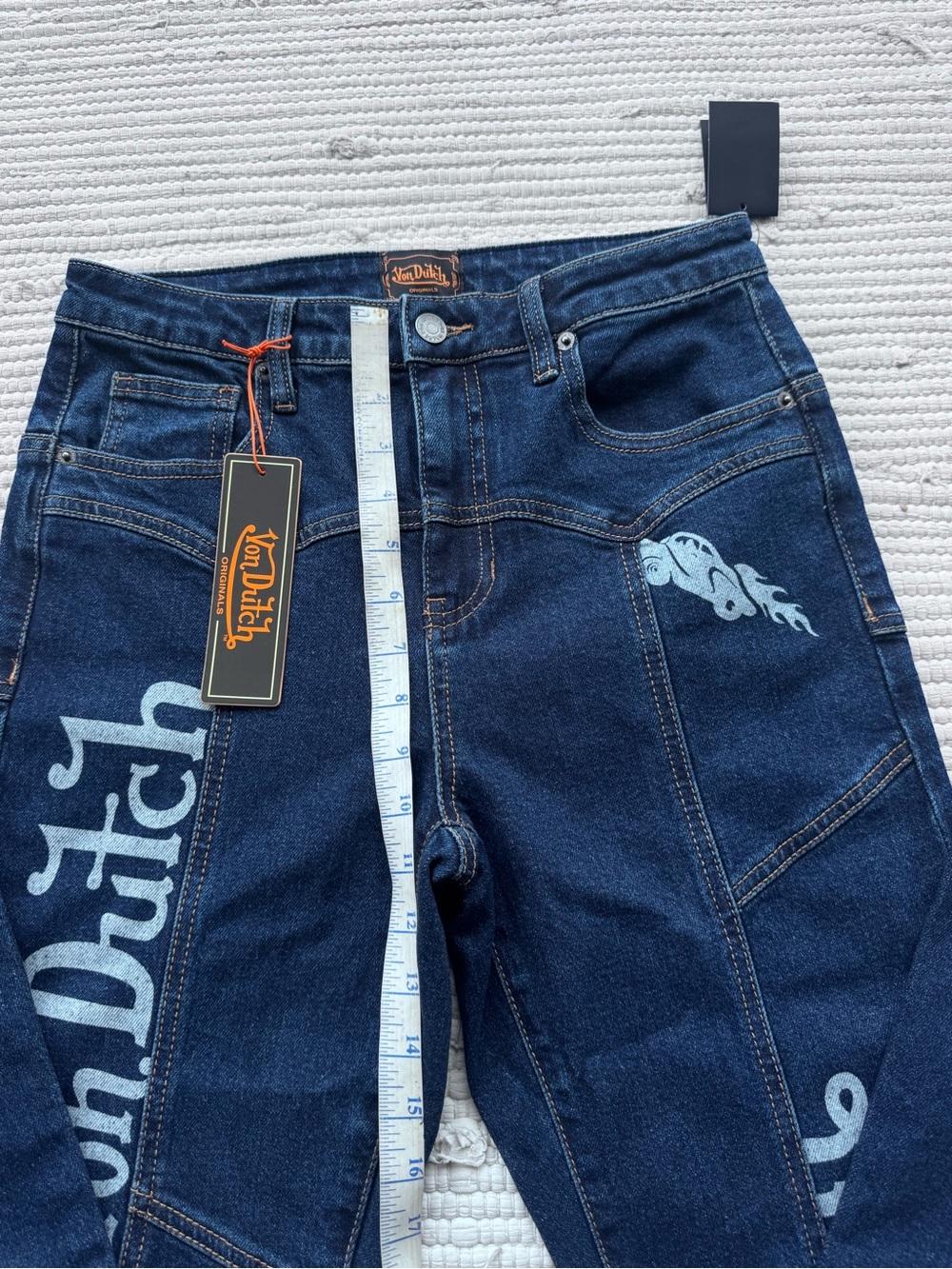 Von Dutch Graphic Jeans Y2K Dark Wash Flare Straight Leg Size 7/28 - Picture 5 of 9